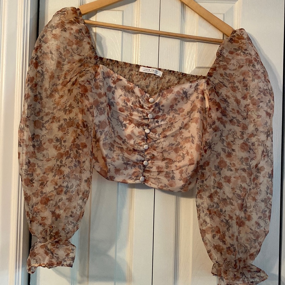 Floral polyester crop top size medium